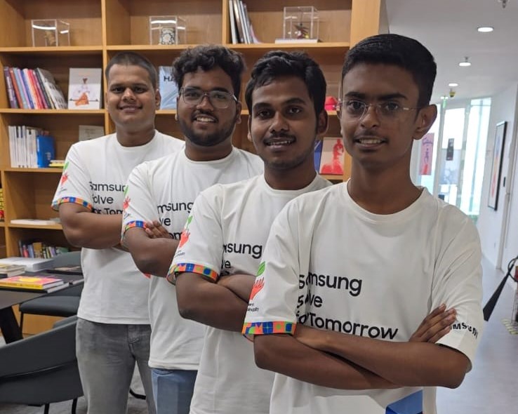 Bhujal team group photo at Samsung R&D Institute, Noida